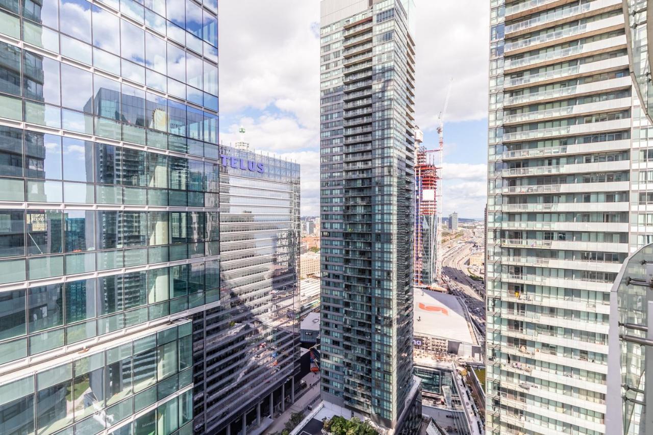 Marvelous Apartments In The Heart Of Toronto Exterior photo
