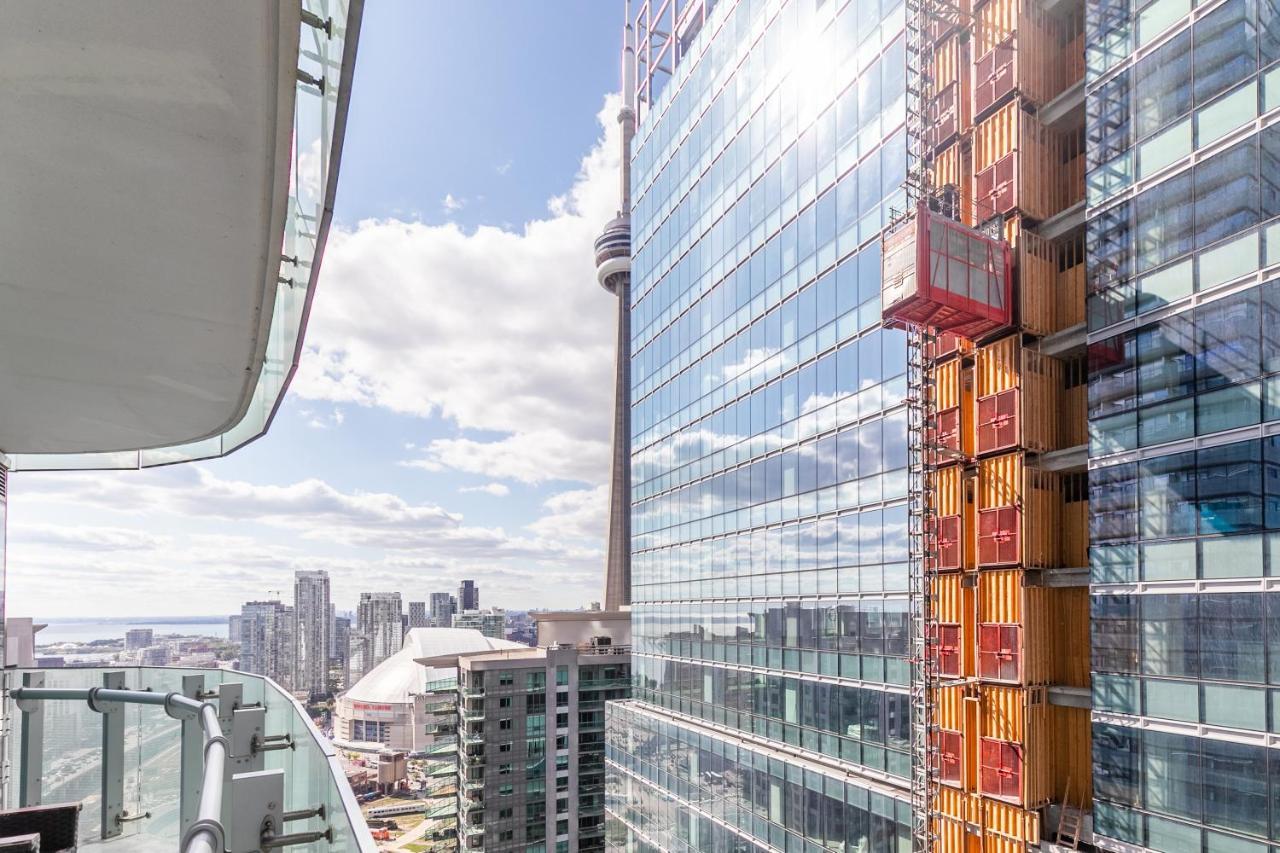 Marvelous Apartments In The Heart Of Toronto Exterior photo